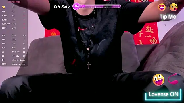 Snapshot of FrannBoy chatting on June 2026 04:21:01 AM FrannBoy online show from June 2026 04:21:01 AM