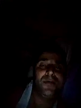 Snapshot of milf_hunter_35 chatting on May 2026 04:28:01 AM milf hunter 35 online show from May 2026 04:28:01 AM
