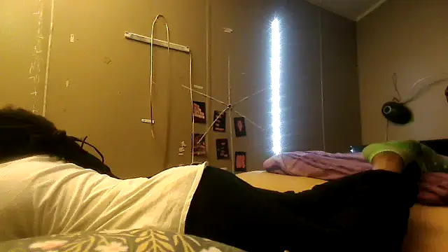 EbonyFetishQueen online show from September 2025 12:05:01 PM