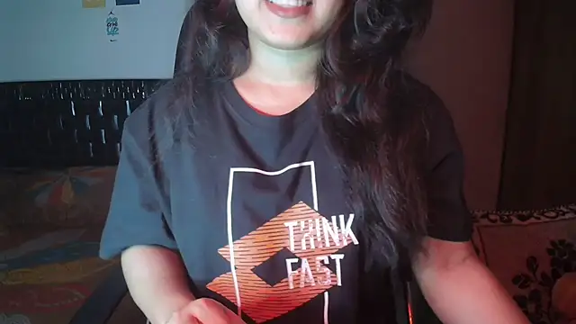 Most-Beautiful-Queen online show from November 2025 07:18:01 PM