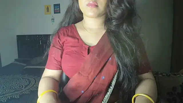 Most-Beautiful-Queen online show from April 2026 07:33:02 PM