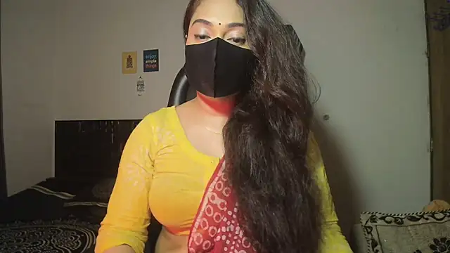 Most-Beautiful-Queen online show from May 2026 07:52:01 PM