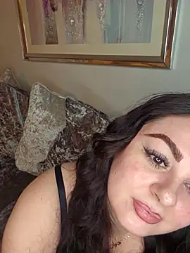 Snapshot of Britishbella chatting on February 2026 08:34:01 PM Britishbella online show from February 2026 08:34:01 PM