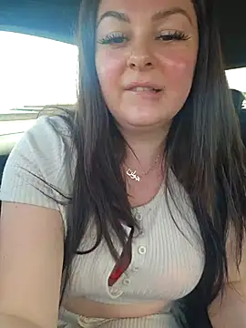 Snapshot of Britishbella chatting on May 2026 02:44:02 PM Britishbella online show from May 2026 02:44:02 PM