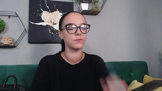 IzabelllNoir online show from October 2025 09:07:02 AM