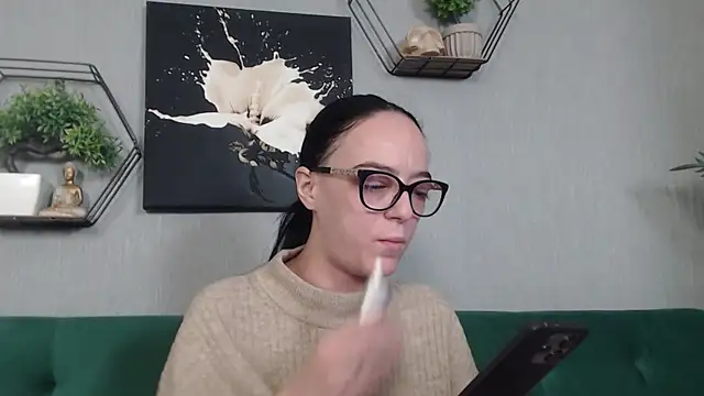 IzabelllNoir online show from February 2026 08:30:02 AM