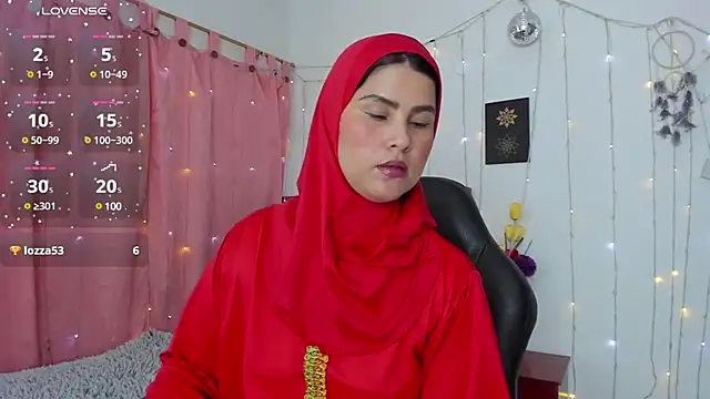 AishaAmin  online show from February 2025 03:52:01 PM
