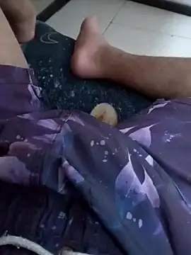 Snapshot of maikinhopL chatting on November 2025 03:12:02 AM maikinhopL online show from November 2025 03:12:02 AM