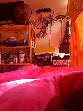 Entretener online show from February 2026 01:52:02 PM