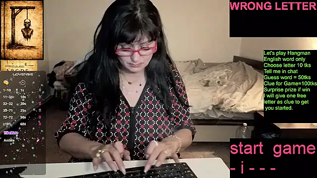 YourDreamLoverr online show from April 2026 11:44:02 PM