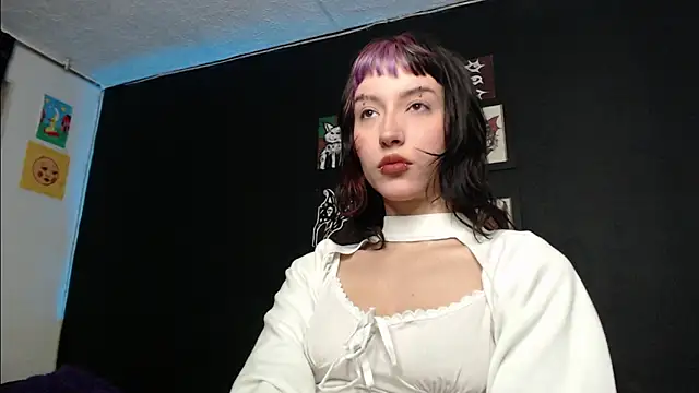 Snapshot of niakat_ chatting on January 2025 06:36:02 AM niakat online show from January 2025 06:36:02 AM