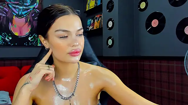 Snapshot of Angel_Sapphire_ chatting on December 2024 11:29:02 AM Angel Sapphire online show from December 2024 11:29:02 AM