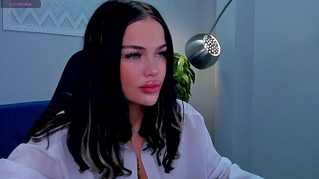 Snapshot of Angel_Sapphire_ chatting on December 2024 02:06:01 PM Angel Sapphire online show from December 2024 02:06:01 PM