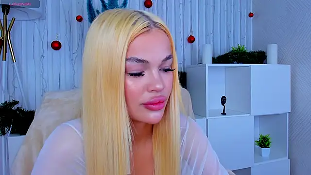 Snapshot of Angel_Sapphire_ chatting on January 2025 09:19:01 AM Angel Sapphire online show from January 2025 09:19:01 AM