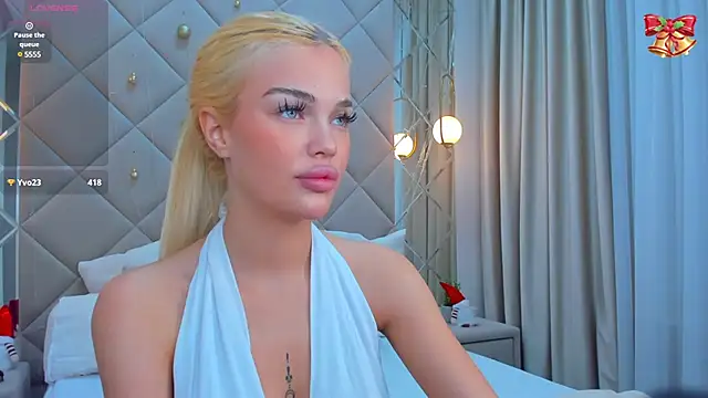 Snapshot of Angel_Sapphire_ chatting on January 2025 12:16:02 PM Angel Sapphire online show from January 2025 12:16:02 PM