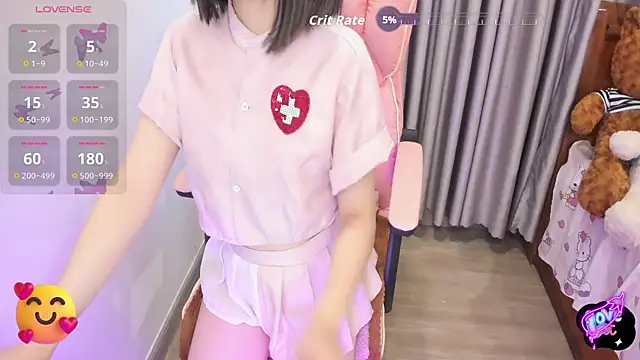 Snapshot of Yuka_Chan chatting on October 2025 01:33:02 AM Yuka Chan online show from October 2025 01:33:02 AM