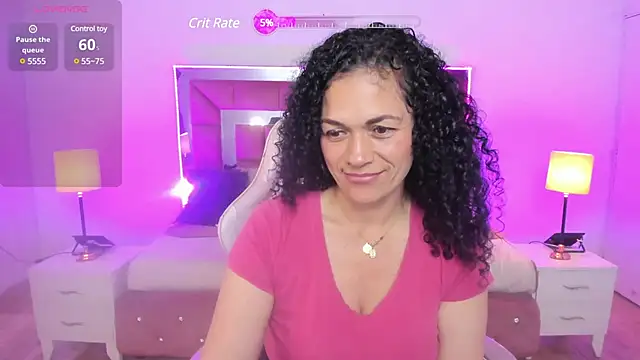 Snapshot of Aliciia_cute1 chatting on December 2024 11:06:02 PM Aliciia cute1 online show from December 2024 11:06:02 PM