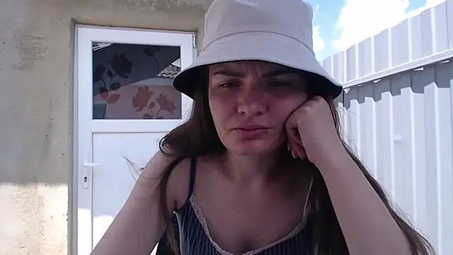  JustmeHere  online show from June 2026 10:35:01 AM