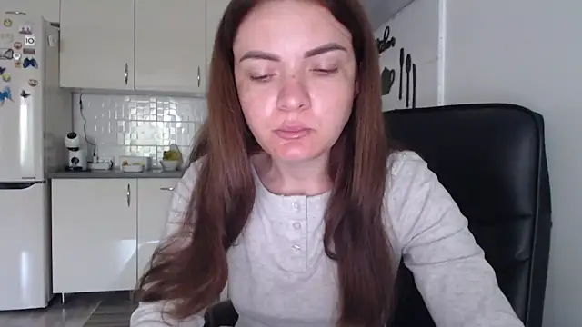  JustmeHere  online show from June 2026 07:35:02 AM