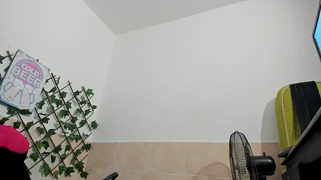 Brenda Smith69 online show from December 2024 08:27:02 PM