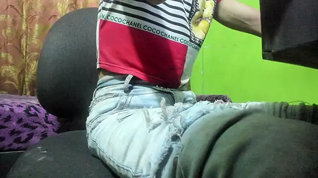 Brenda Smith69 online show from December 2025 08:59:02 PM