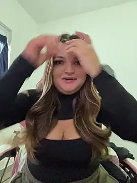 SweetPaige  online show from April 2026 11:03:02 AM