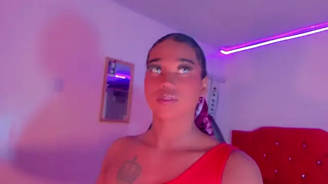 naomy  xx online show from March 2025 08:37:01 AM