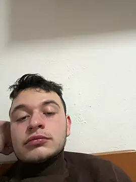 Kosty61  online show from February 2026 05:22:02 PM