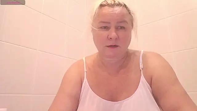 mira robinsonnn online show from July 2026 09:01:01 AM