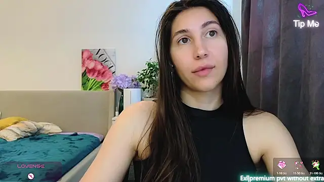 marrycolins online show from June 2026 03:00:01 AM