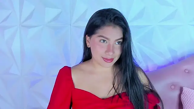 LinnaGardenia online show from January 2025 01:38:02 PM