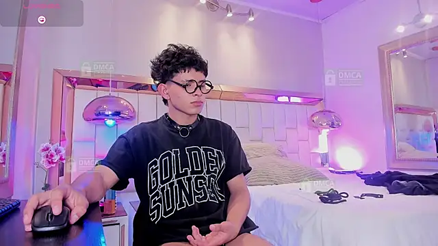 Jhonny-Blake online show from May 2026 08:03:02 PM