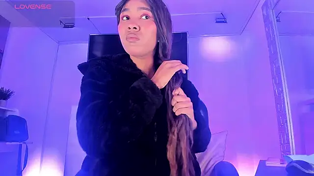 Mikeyla-Russo online show from September 2025 02:06:02 PM