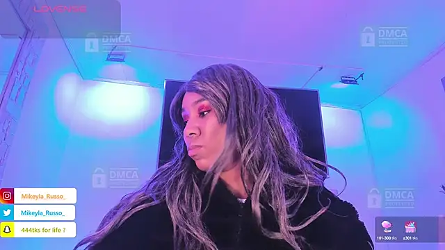 Mikeyla-Russo online show from September 2025 08:25:01 PM