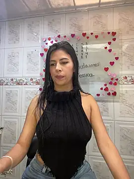 Snapshot of Alanna_atm_ chatting on January 2025 04:11:02 PM Alanna atm online show from January 2025 04:11:02 PM