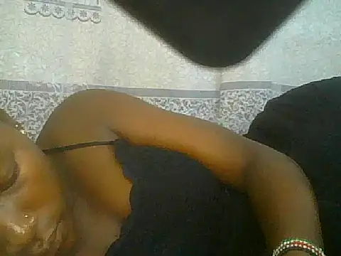 Snapshot of pretty_nanah chatting on October 2025 08:06:02 PM pretty nanah online show from October 2025 08:06:02 PM