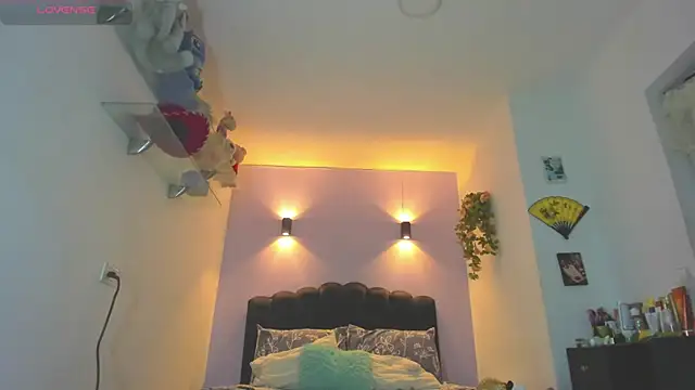 Sofia Clauss  online show from June 2026 04:21:02 AM