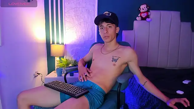 Snapshot of AlessandroDybala chatting on February 2025 02:55:02 PM AlessandroDybala online show from February 2025 02:55:02 PM