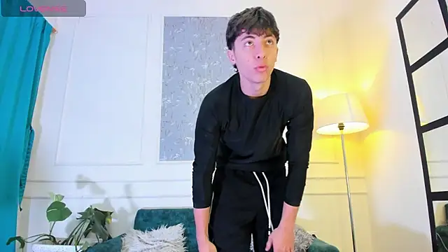 Snapshot of AlessandroDybala chatting on October 2025 12:06:02 PM AlessandroDybala online show from October 2025 12:06:02 PM