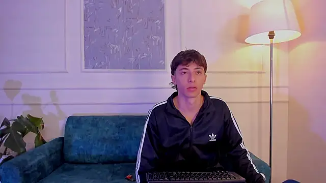 Snapshot of AlessandroDybala chatting on October 2025 11:56:02 AM AlessandroDybala online show from October 2025 11:56:02 AM