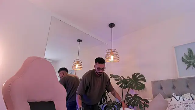 Tom cooper  online show from November 2025 01:20:01 PM