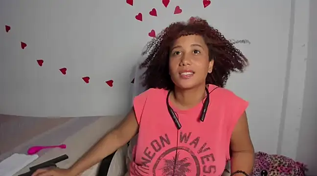 zandra kiman online show from February 2025 06:18:02 AM