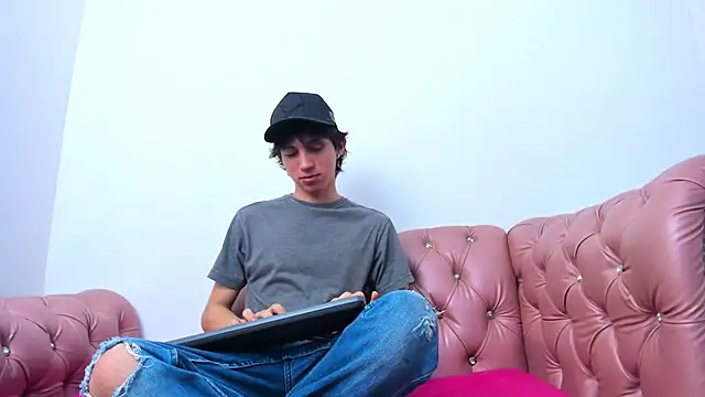 JeanRam18 online show from March 2025 12:18:02 PM