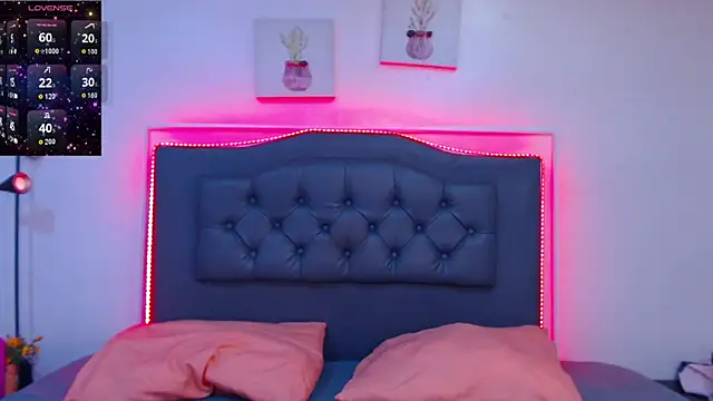 candy lux  online show from May 2026 04:34:01 PM