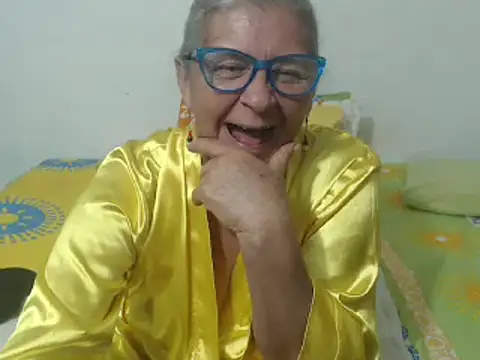 candy mature  online show from January 2025 01:03:01 AM