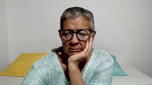 candy mature  online show from June 2026 11:08:01 AM