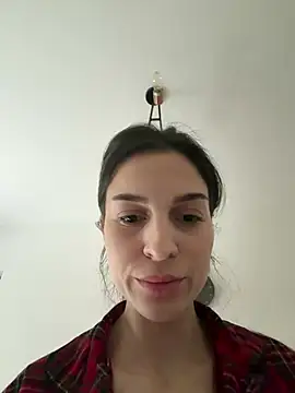 Snapshot of RebecaMur chatting on February 2026 05:52:01 AM RebecaMur online show from February 2026 05:52:01 AM