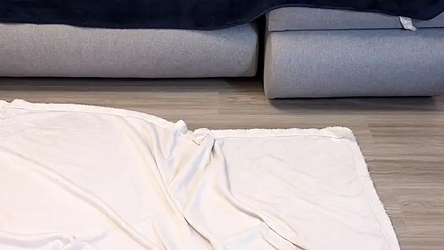 Snapshot of RebecaMur chatting on March 2026 06:36:02 PM RebecaMur online show from March 2026 06:36:02 PM