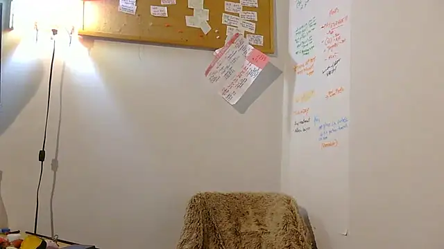 HeyyImHarlowe online show from March 2025 03:52:01 AM