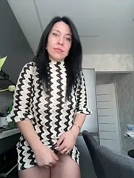 Snapshot of CuteNata chatting on February 2026 10:38:02 AM CuteNata online show from February 2026 10:38:02 AM